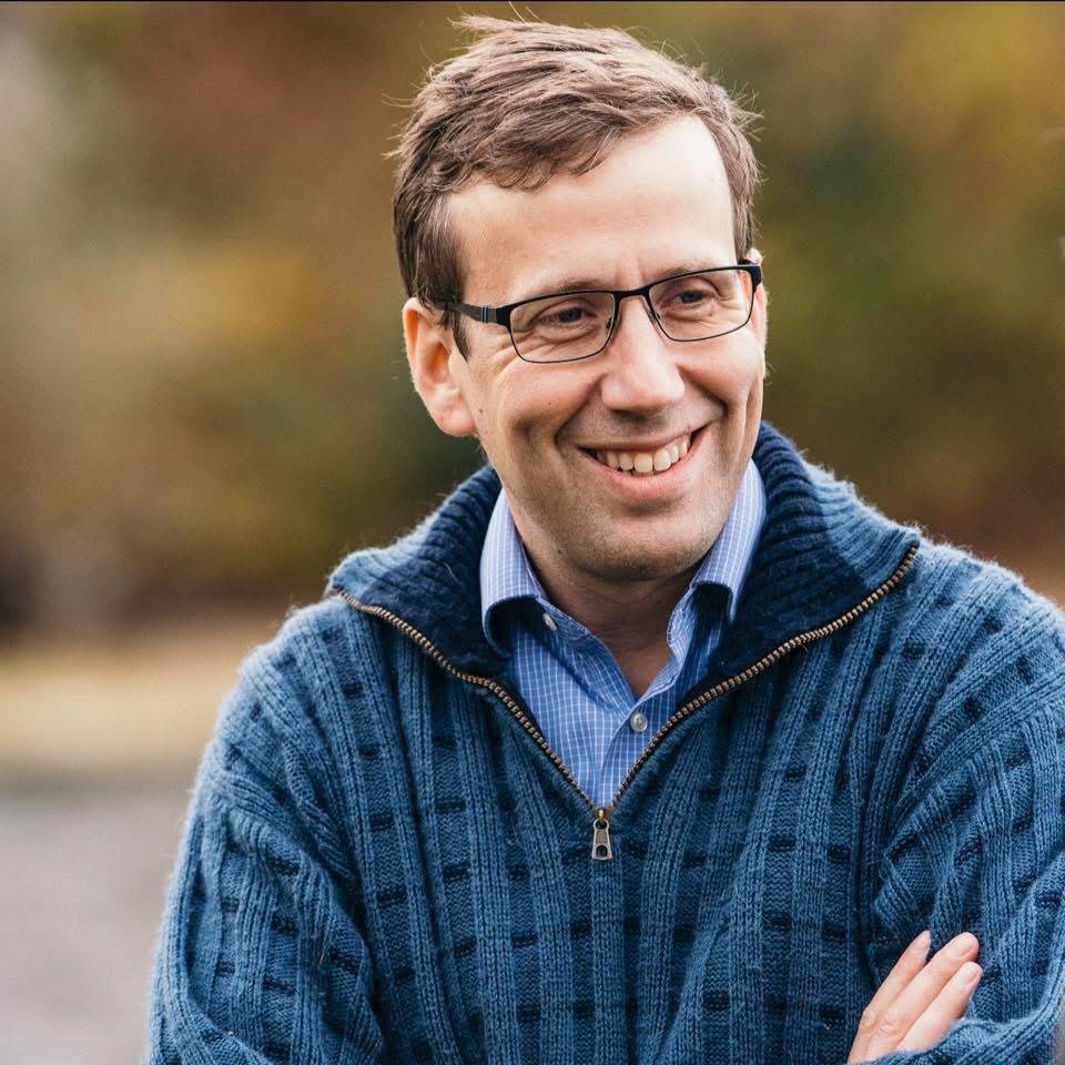 Lesser-HeadShot Lesser-HeadShot